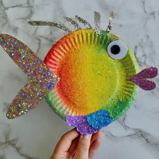 Rainbow paper plate fish craft