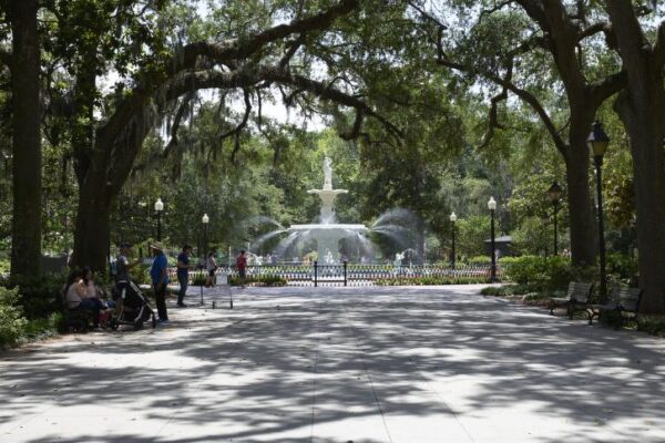 Forsyth Park fountain in Savannah — image for Savannah nanny salary guide