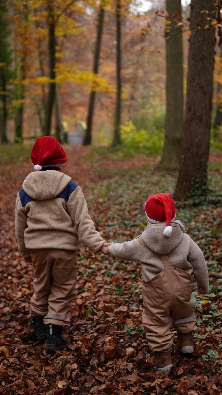 Holiday nanny hiring in Charleston — family preparing for the holidays